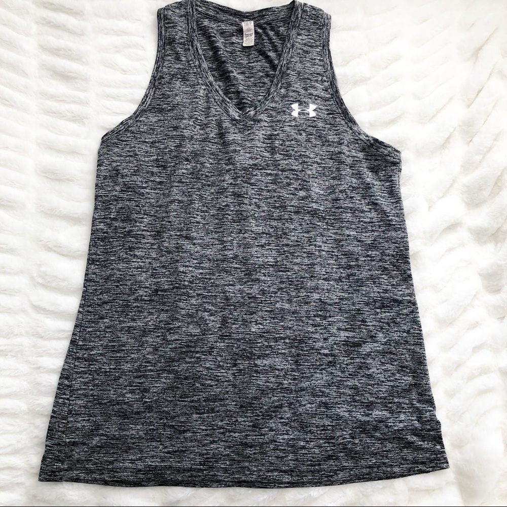 Under Armour Loose HeatGear Racerback Tank Women’s Top - Size Small